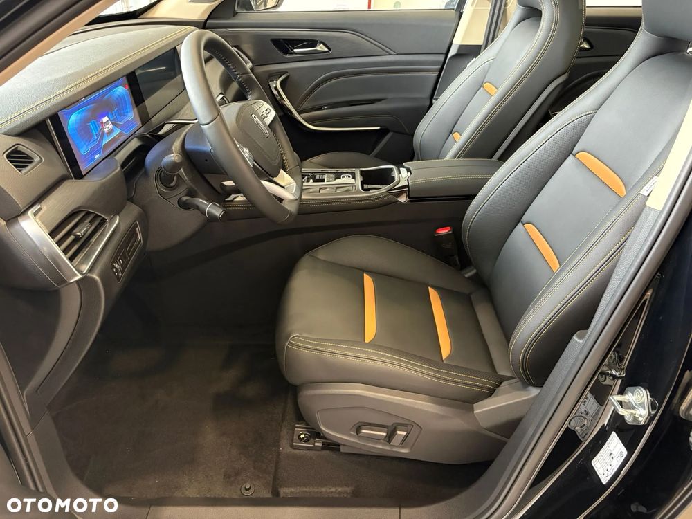 Bestune T77 1.5T Business DCT - 8