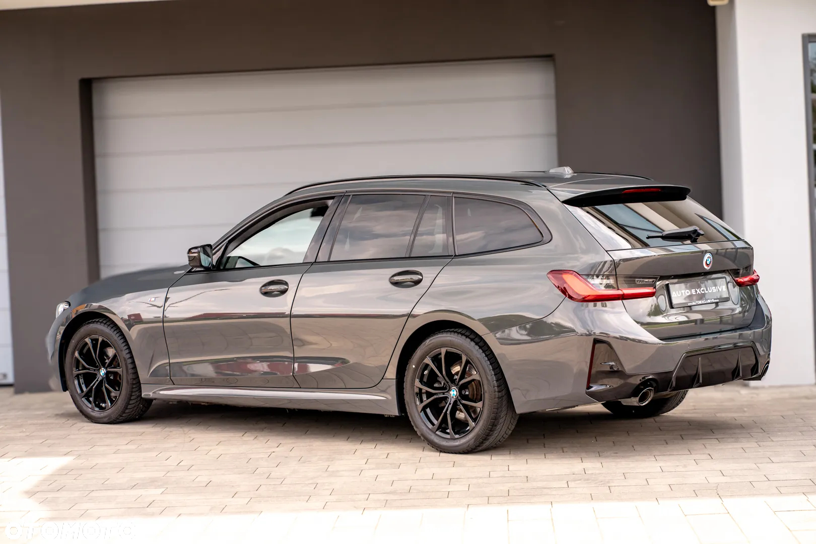 BMW Seria 3 320d Touring xDrive M Sport - 24