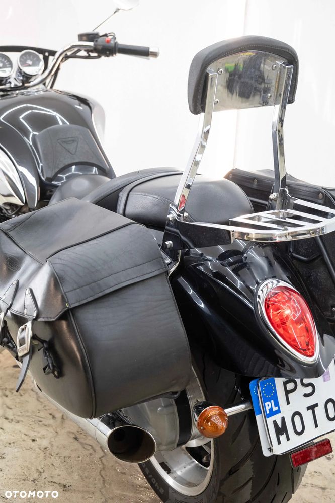 Triumph Rocket - 19