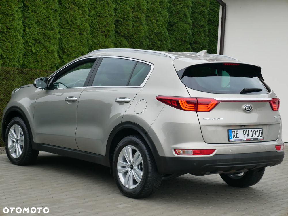 Kia Sportage - 12
