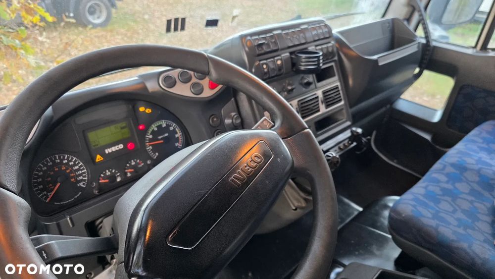 Iveco EUROCARGO 120E22 - 8