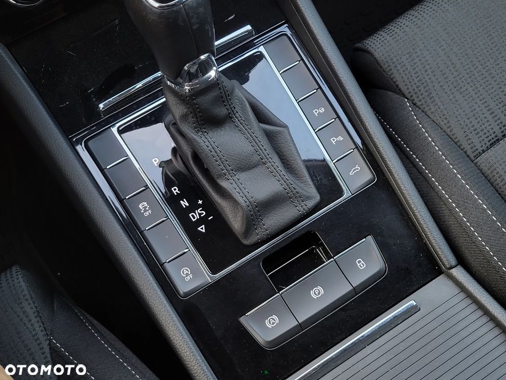 Skoda Superb 2.0 TSI 4x4 Ambition DSG - 21