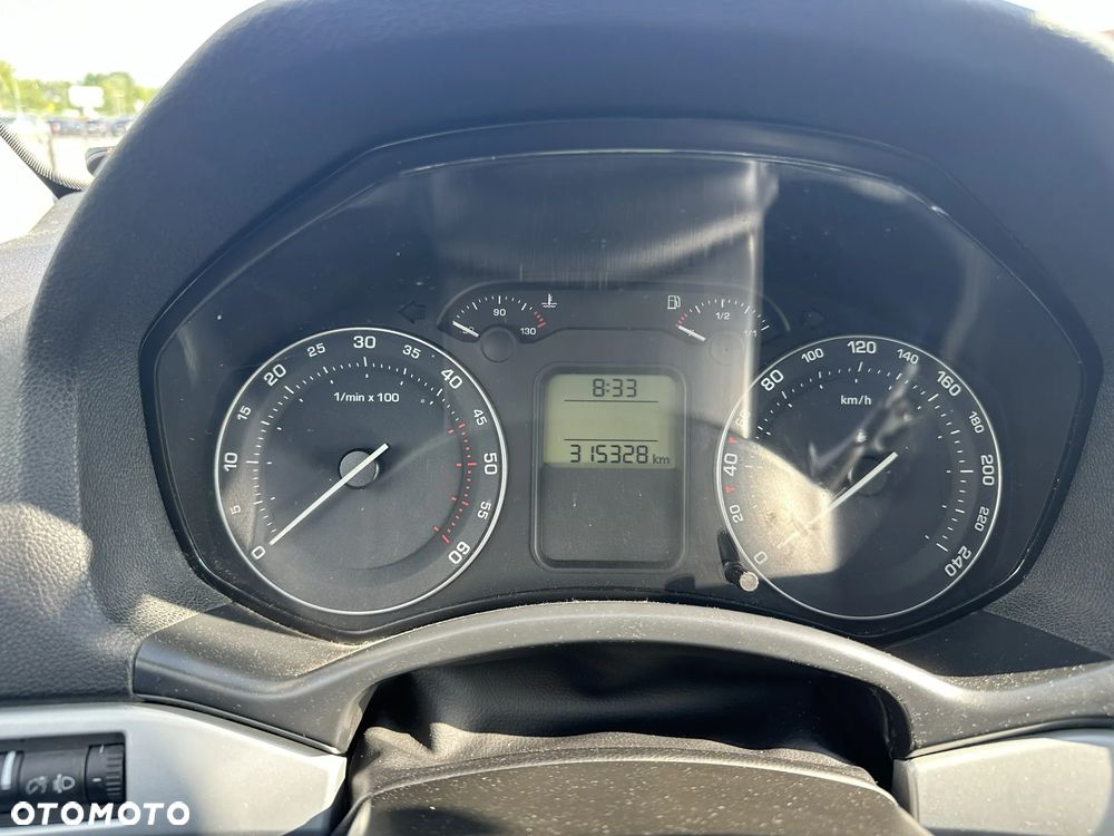 Skoda Octavia 2.0 TDI DPF Ambiente - 12