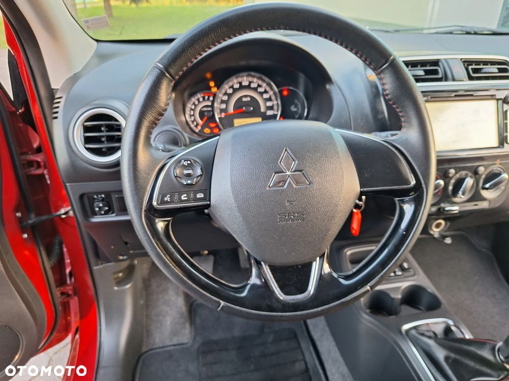 Mitsubishi Space Star 1.2 Clear Tec Edition+ - 11