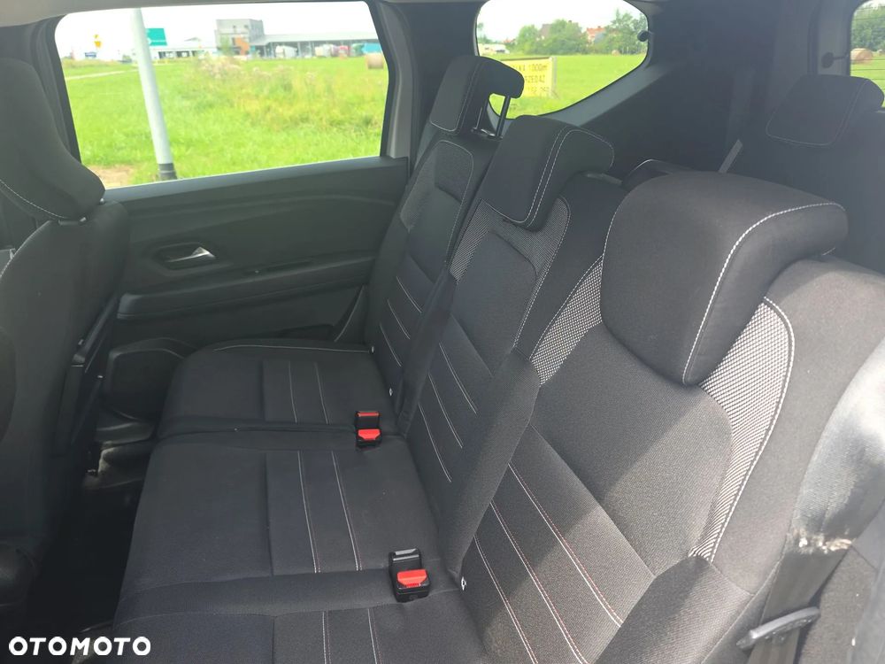 Dacia Jogger 1.0 TCe Extreme 7os - 15