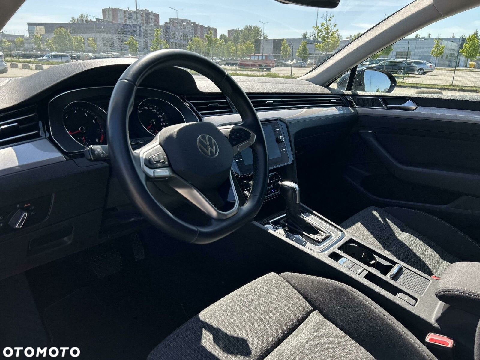 Volkswagen Passat 2.0 TSI Business DSG - 9