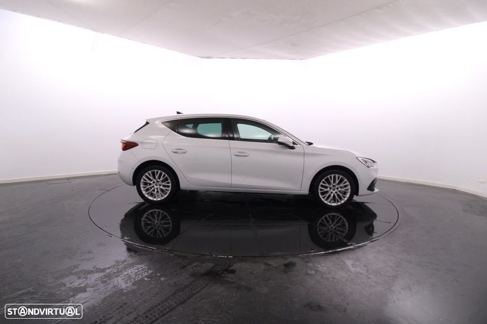 SEAT Leon 1.4 e-Hybrid Xcellence DSG - 10