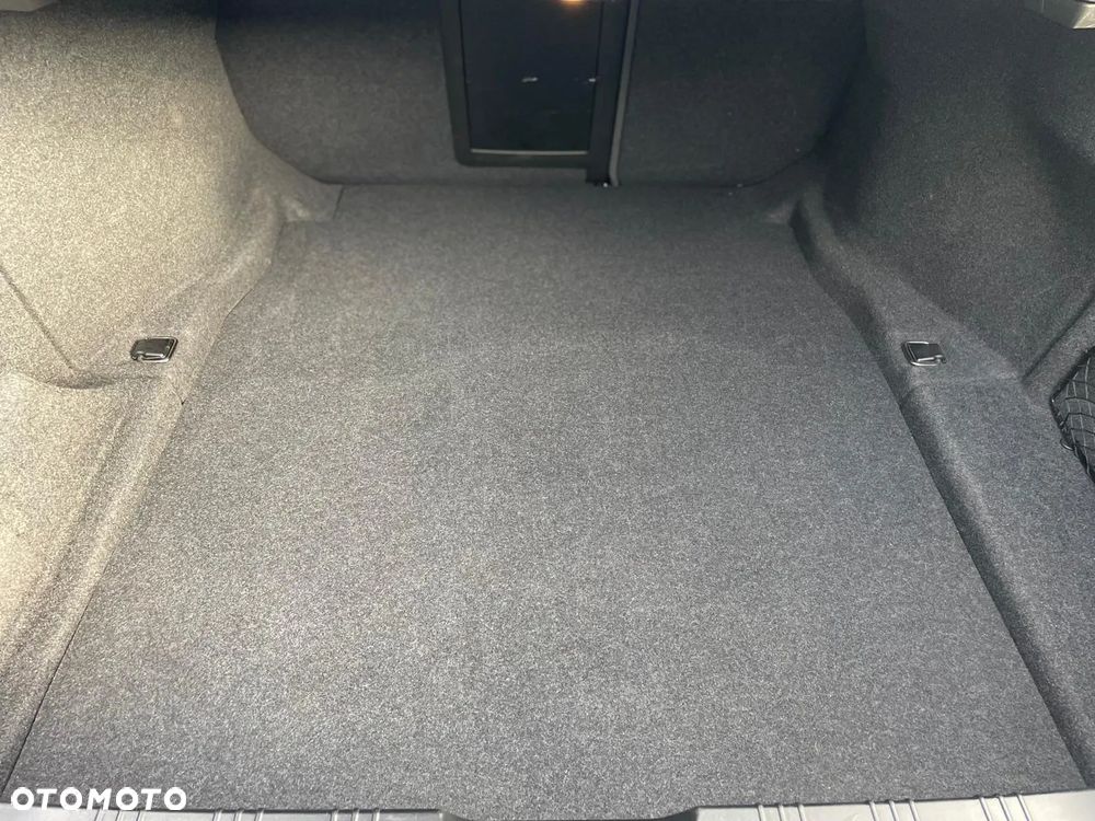 BMW Seria 5 530i - 37