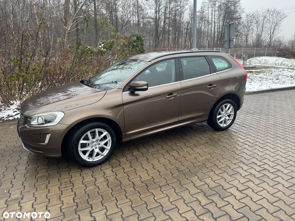 Volvo XC 60 D4 AWD Base - 10