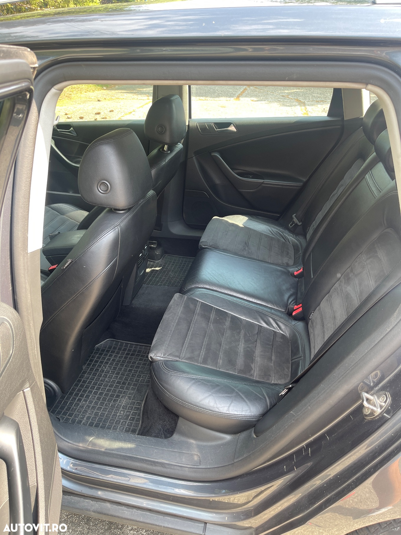 Volkswagen Passat Variant 2.0 TDI DPF DSG Highline - 12
