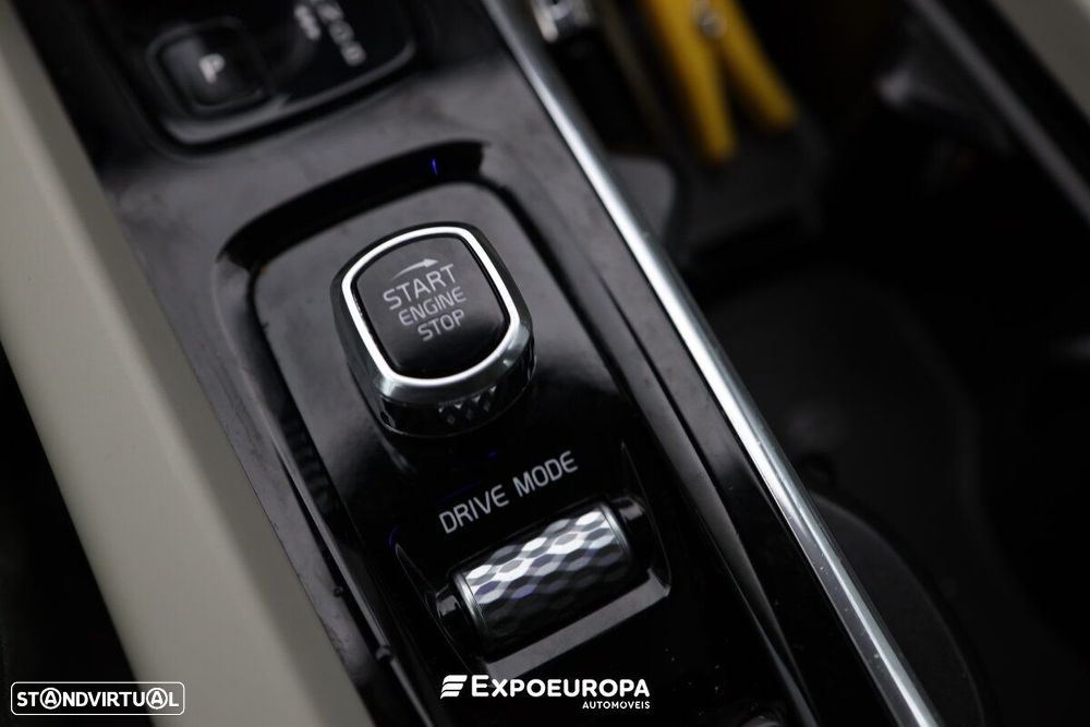 Volvo XC 60 2.0 T8 PHEV Inscription AWD - 25