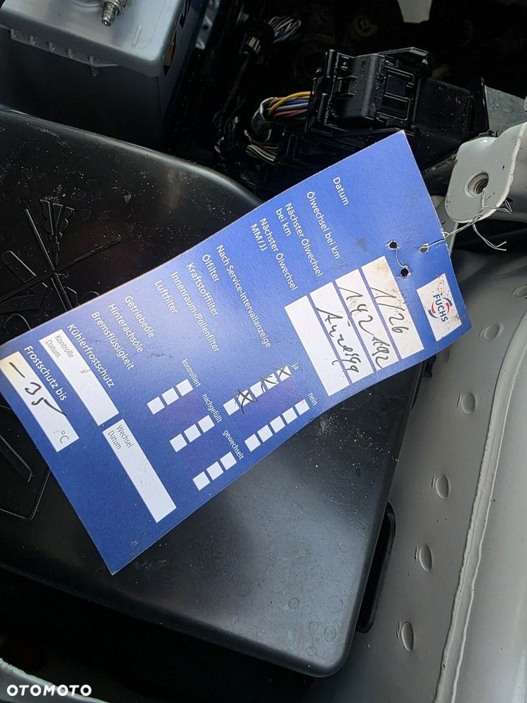 Renault Clio 1.2 16V 75 LIMITED - 9