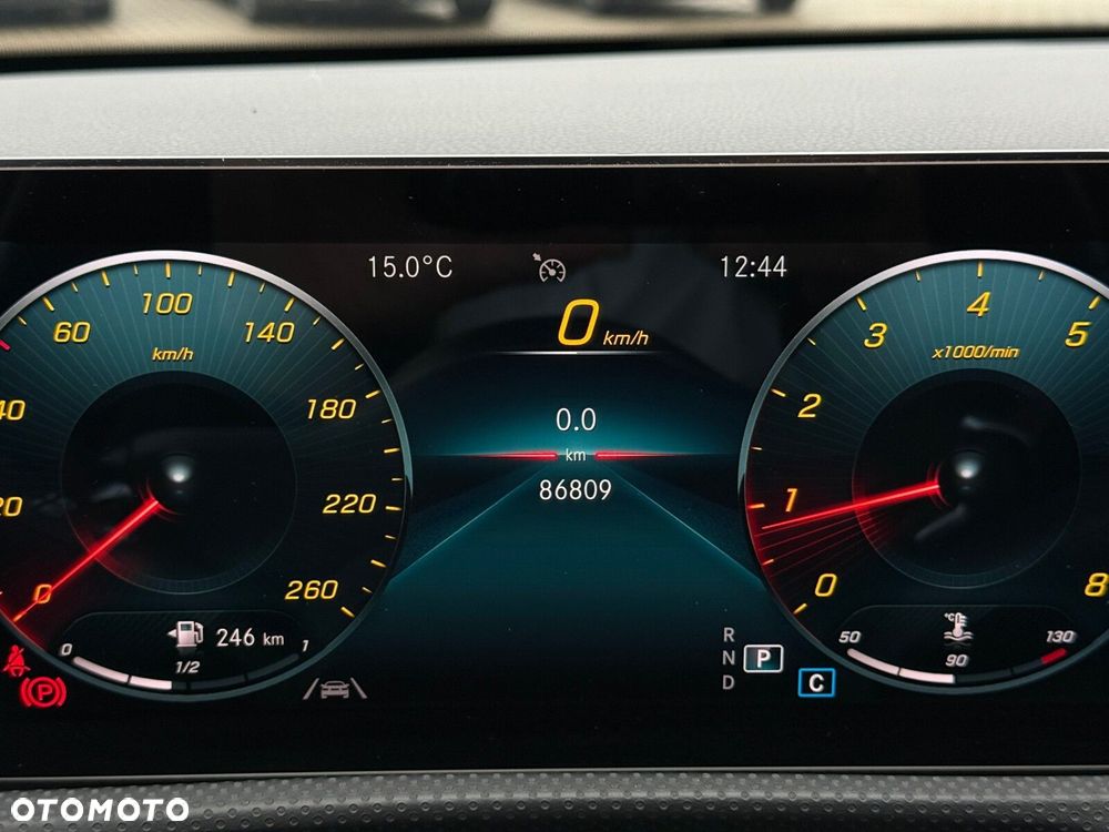 Mercedes-Benz Klasa A 200 4-Matic AMG Line 8G-DCT - 28