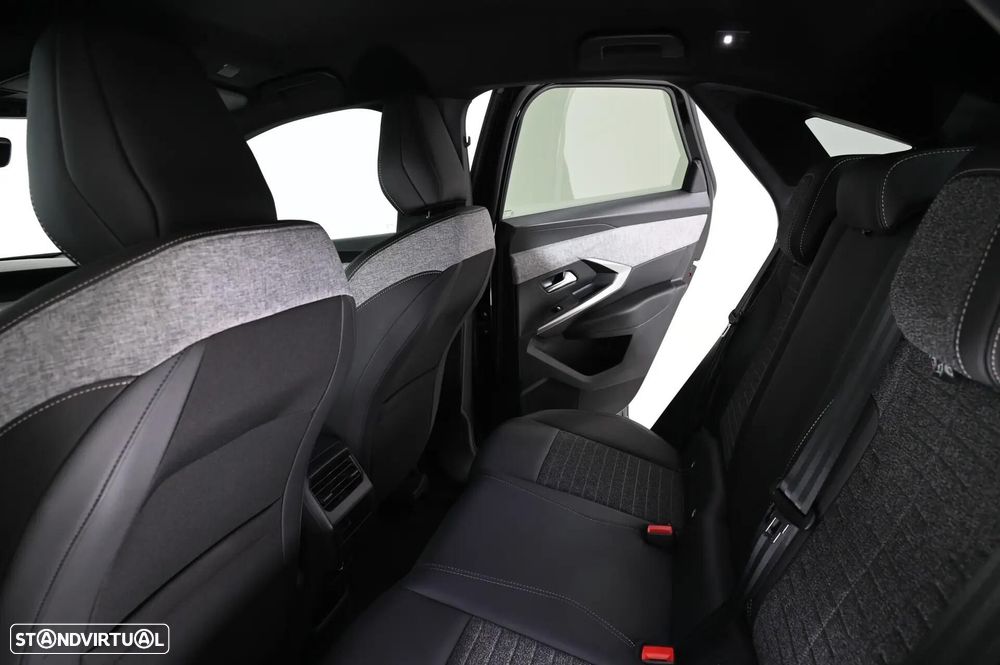 Peugeot 3008 1.2 Hybrid Allure Pack e-DCS6 - 25