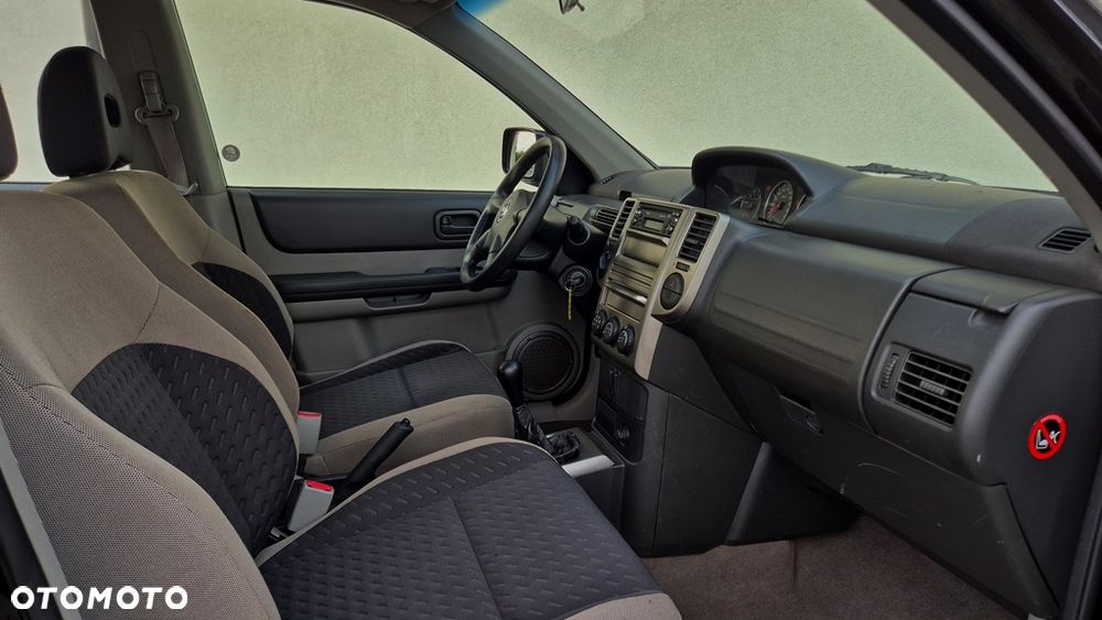 Nissan X-Trail 2.0 Comfort - 15