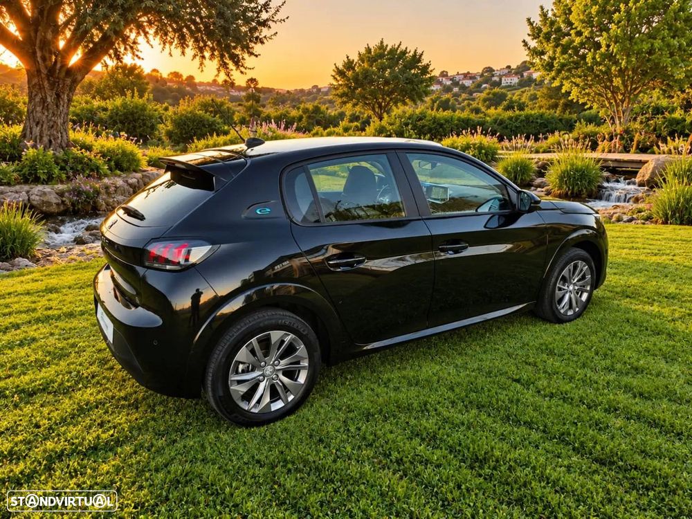 Peugeot e-208 50 kWh Active Pack — fotografia 21
