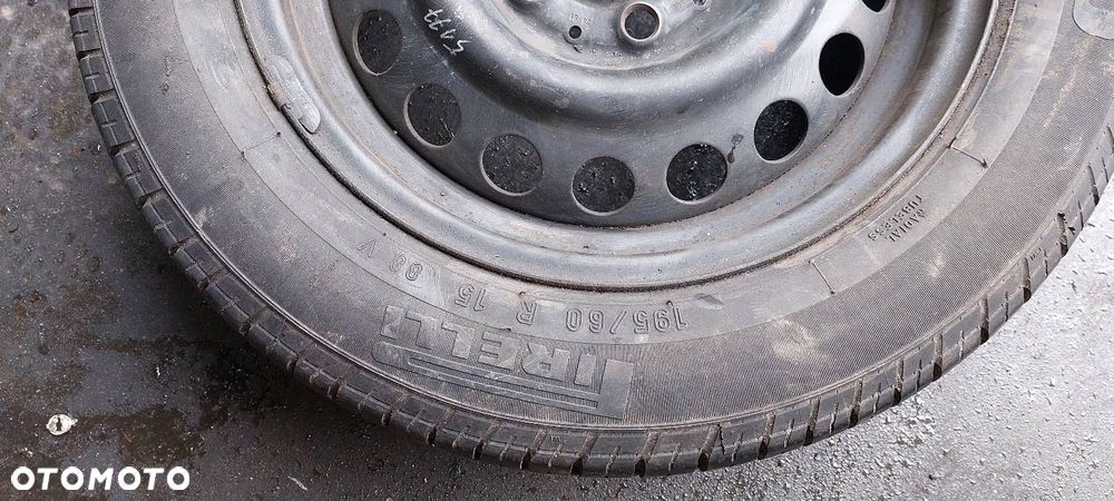 KOŁO ZAPAS OPONA FELGA PIRELLI 195/60R15 6JX15 ET49 5X112 MERCEDES - 5