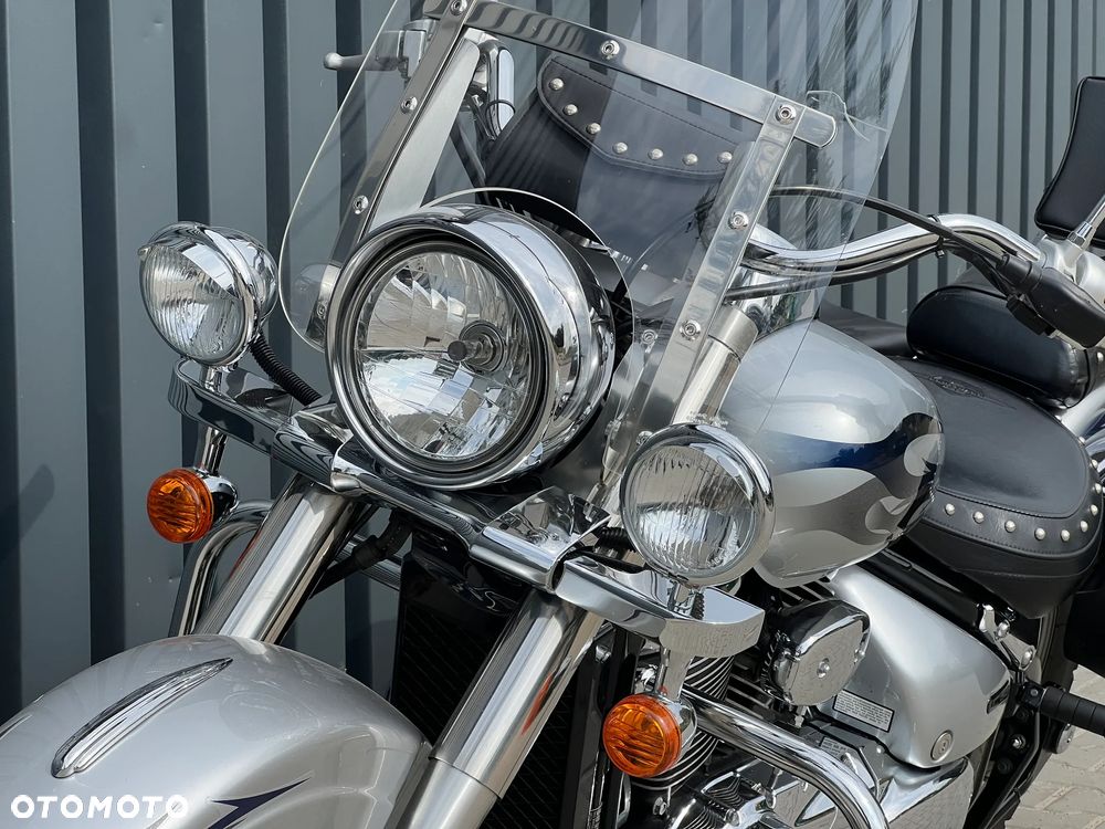 Suzuki VL 800 Volusia - Boulevard C50 - 9