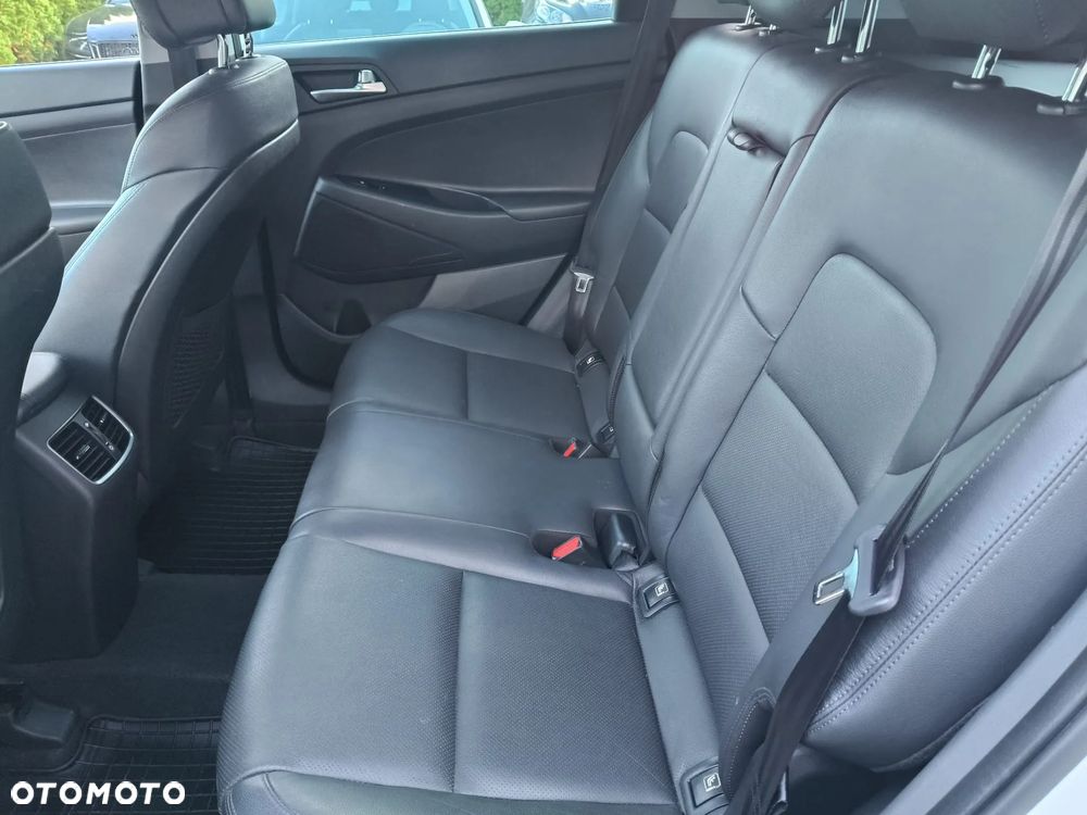 Hyundai Tucson 2.0 CRDi 4WD Premium - 12