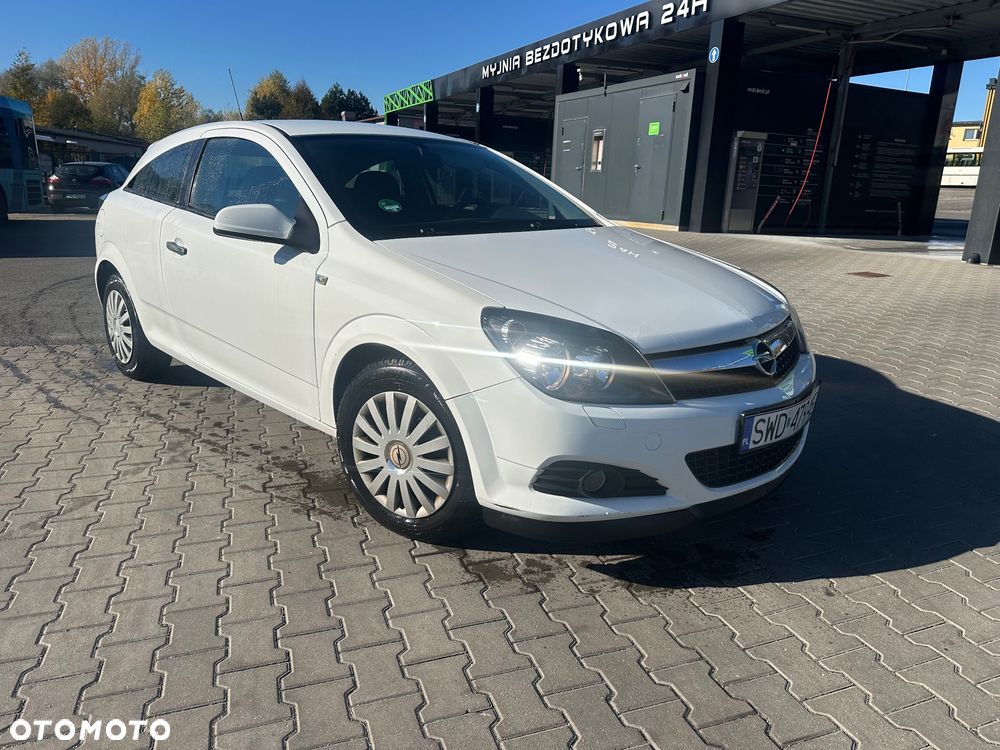 Opel Astra 2009 photo 4