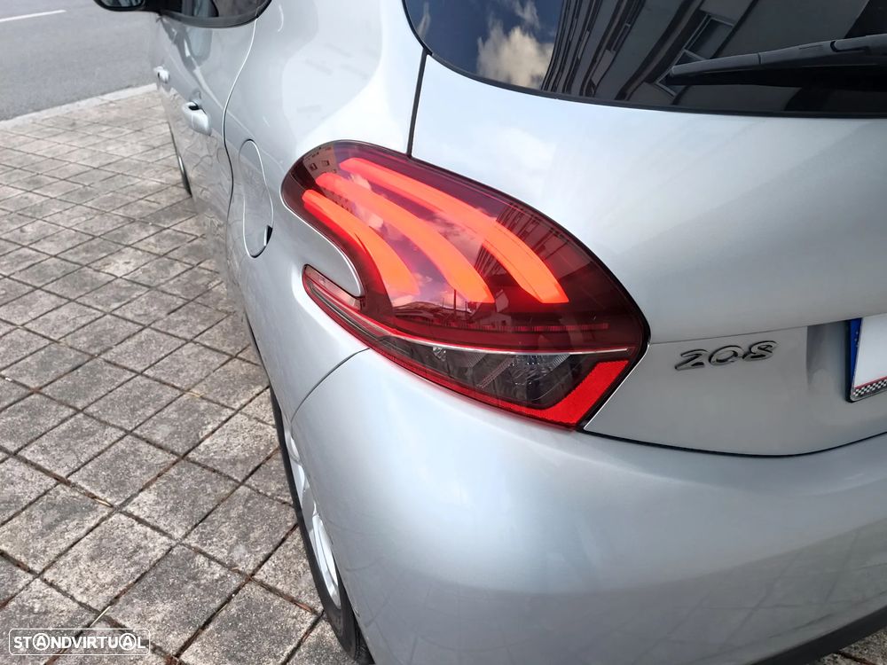 Peugeot 208 1.4 HDi Active - 9