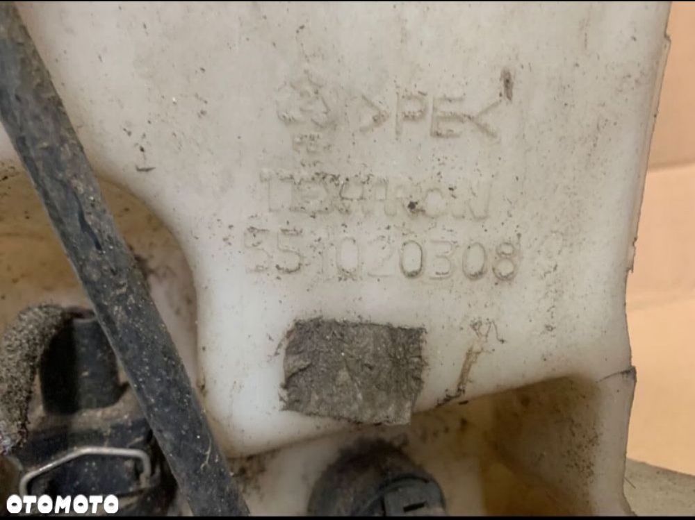 551020308 zbiorniczek pompka spryskiwaczy opel Vectra c signum - 3