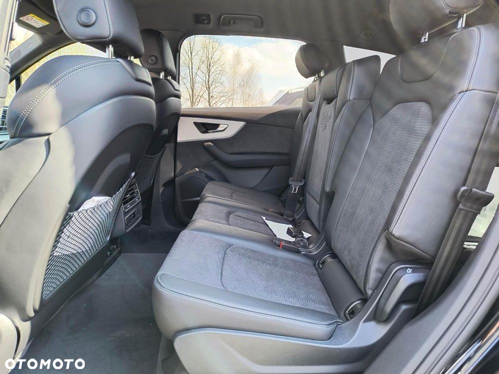 Audi Q7 - 9