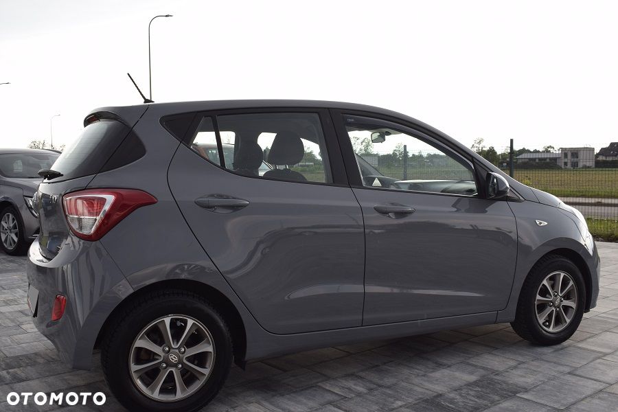 Hyundai i10 1.0 BlueDrive Premium - 23