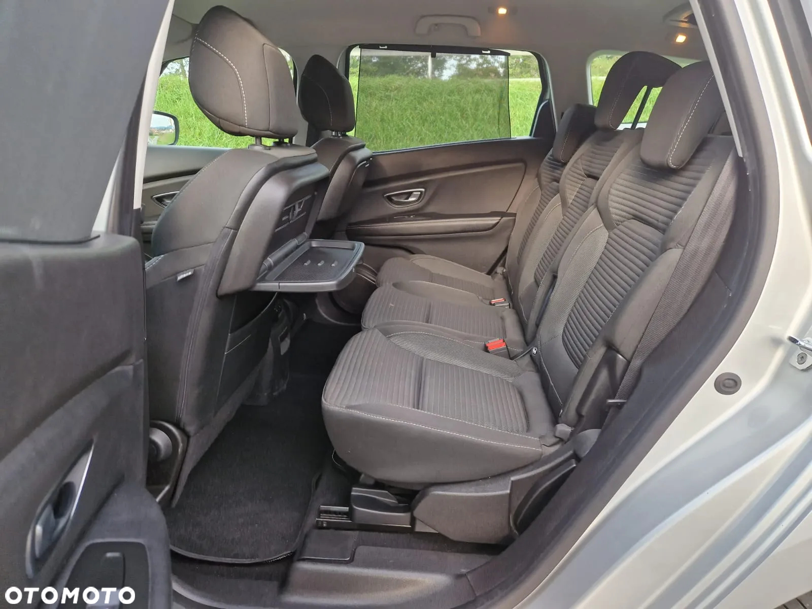 Renault Scenic - 13