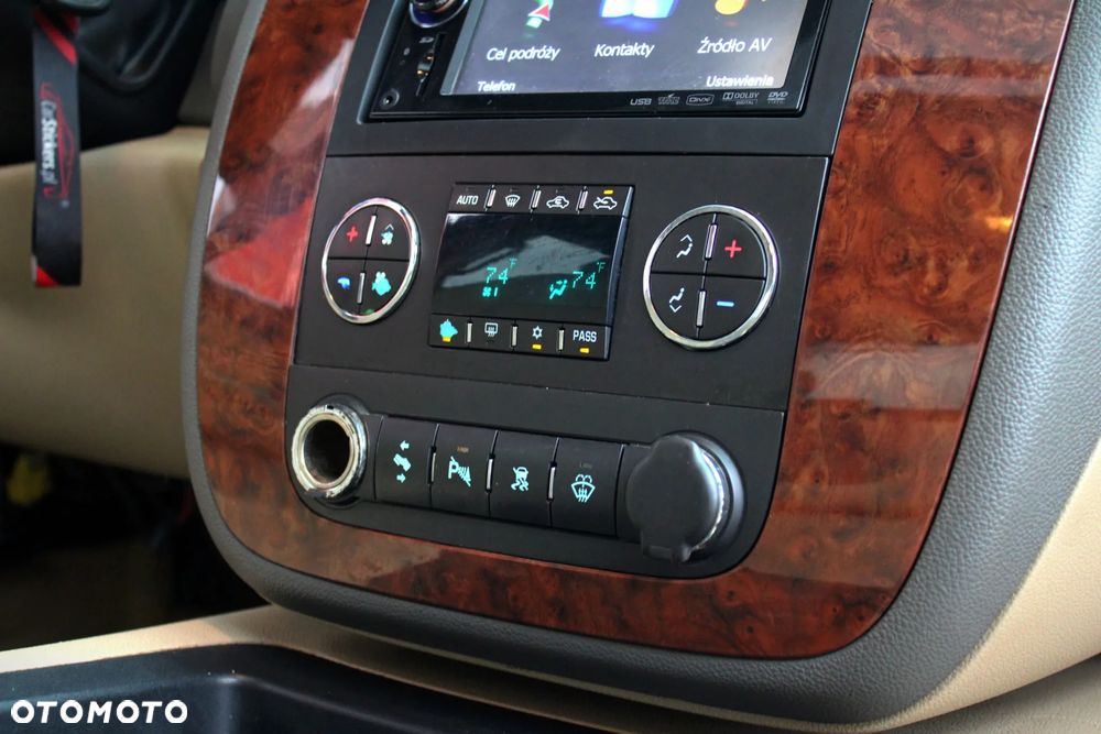 Chevrolet Avalanche - 22