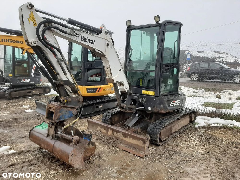 Bobcat E26 - 2