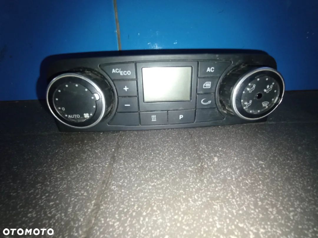 Panel sterownik nawiewu klimatyzacji MAN TGX TGS - 1
