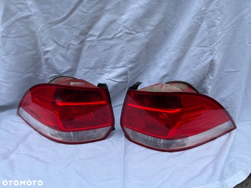 Komplet lamp tylnych VW Golf V kombi oryginał Europa - 1