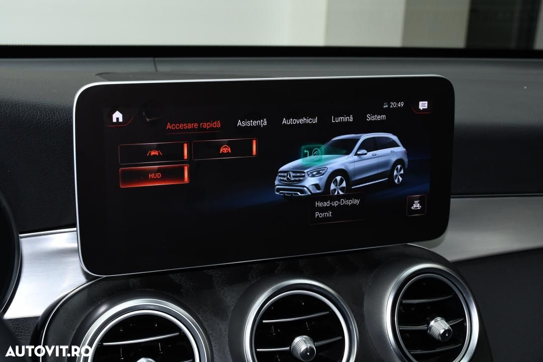 Mercedes-Benz GLC 300 d 4MATIC - 23