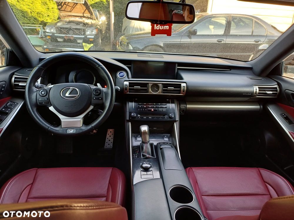 Lexus IS ver-300h-f-sport - 19