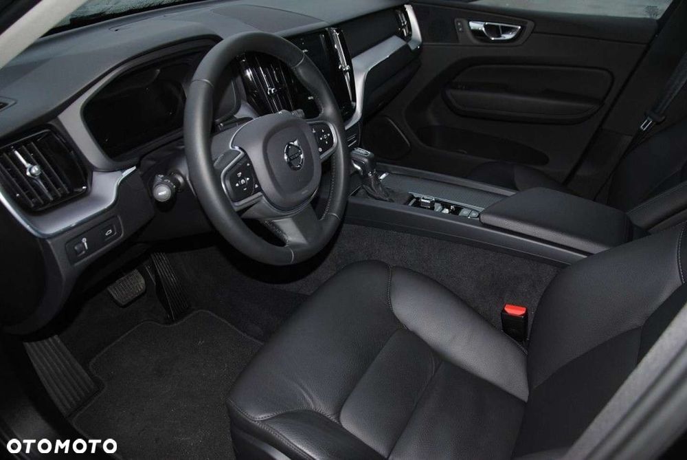 Volvo XC 60 - 8