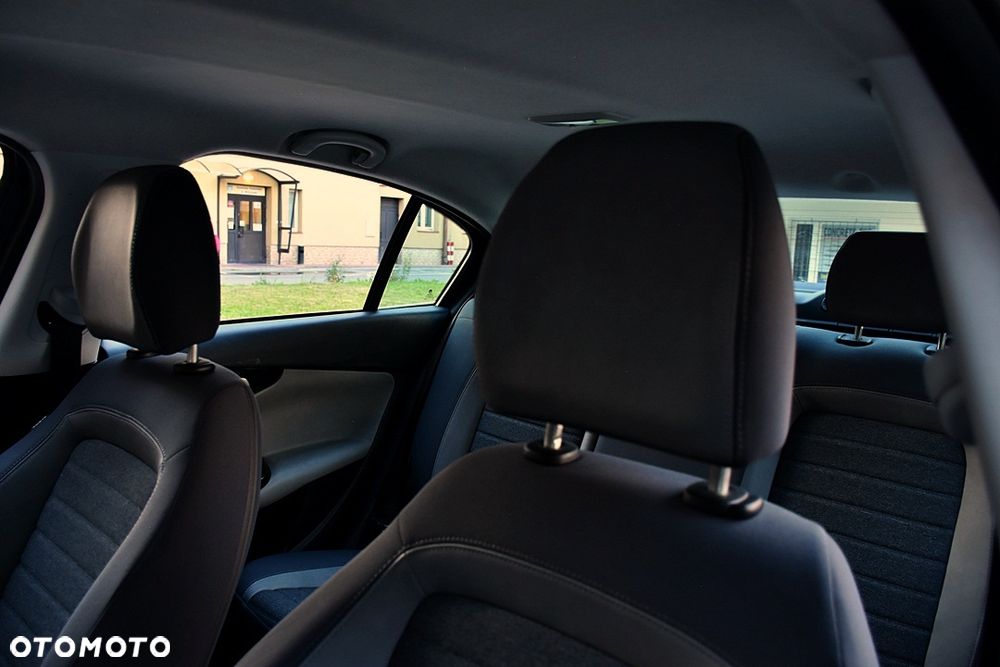 Fiat Tipo 1.4 16v Lounge EU6d - 34