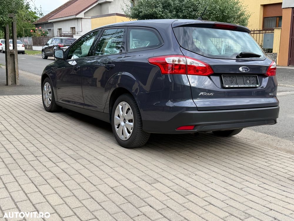 Ford Focus 1.6 TDCI DPF Trend - 5