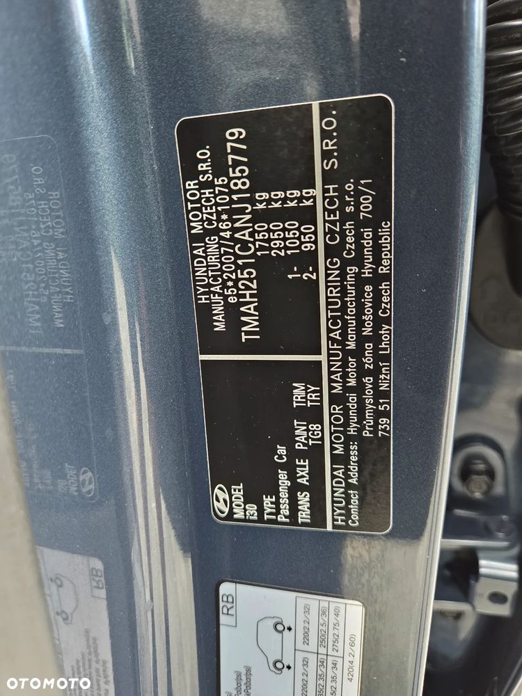 Hyundai i30 1.5 DPI Modern - 33