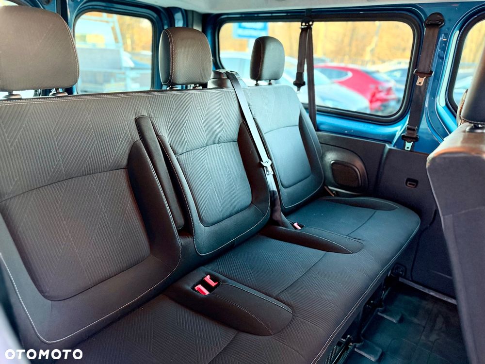 Renault Trafic 2.0 dCi EDC - 27