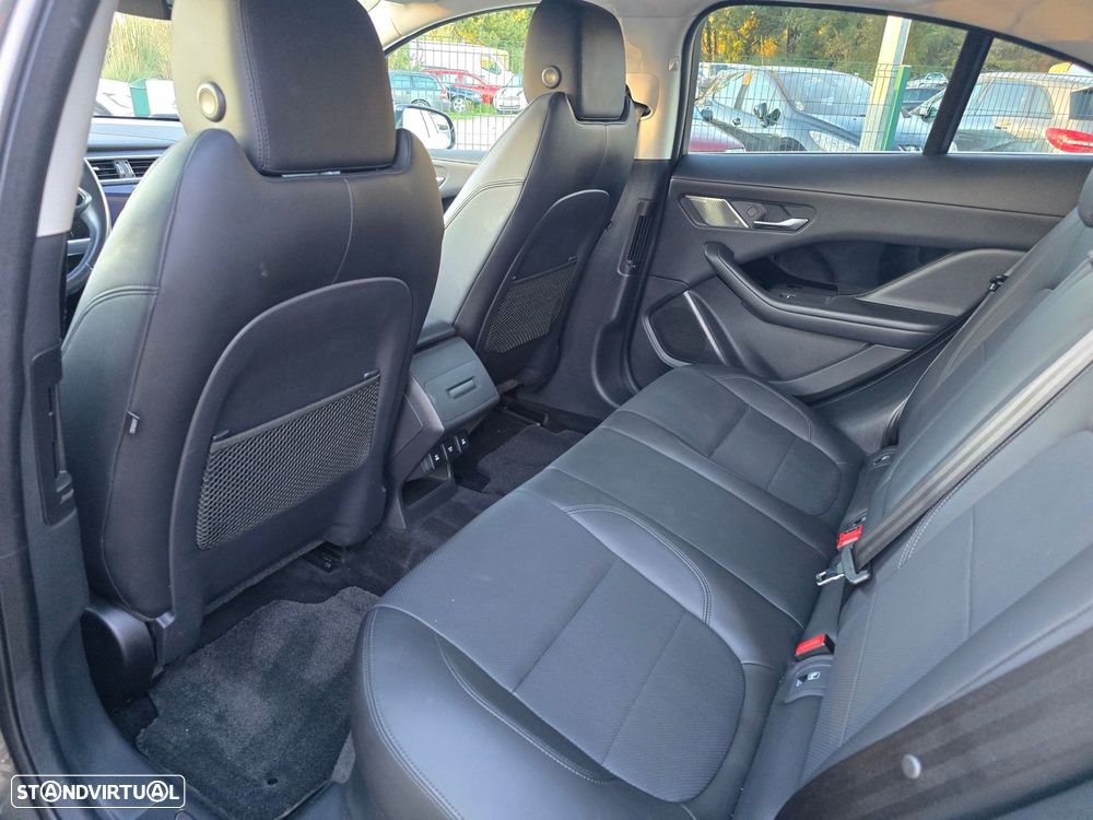 Jaguar I-Pace EV400 R-Dynamic SE AWD - 22