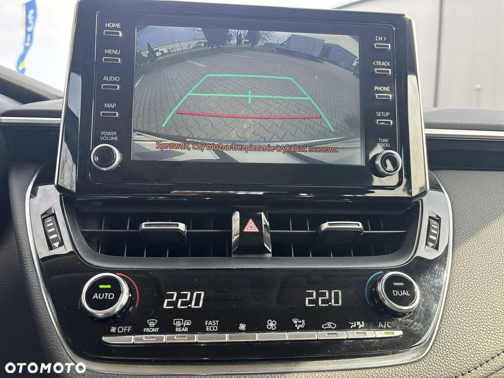 Toyota Corolla 1.6 Comfort - 19