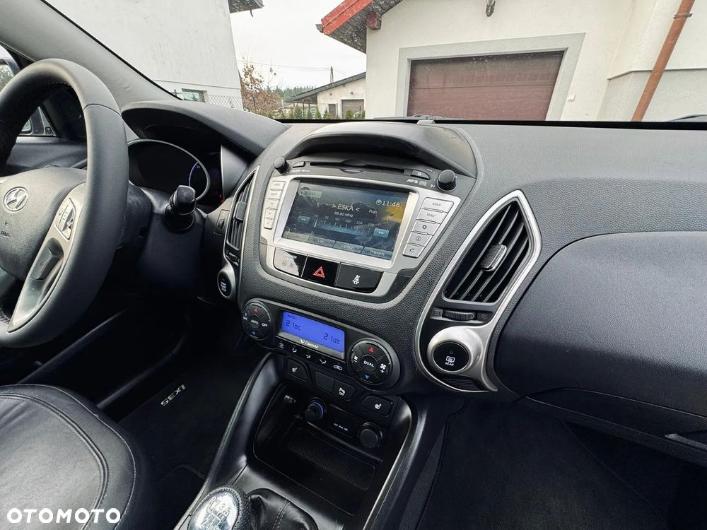 Hyundai ix35 1.7 CRDi Premium 2WD - 24