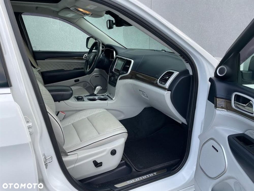Jeep Grand Cherokee 5.7 V8 HEMI Summit - 14