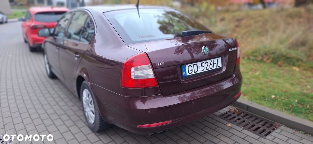 Skoda Octavia 2.0 TDI DPF Ambiente - 3