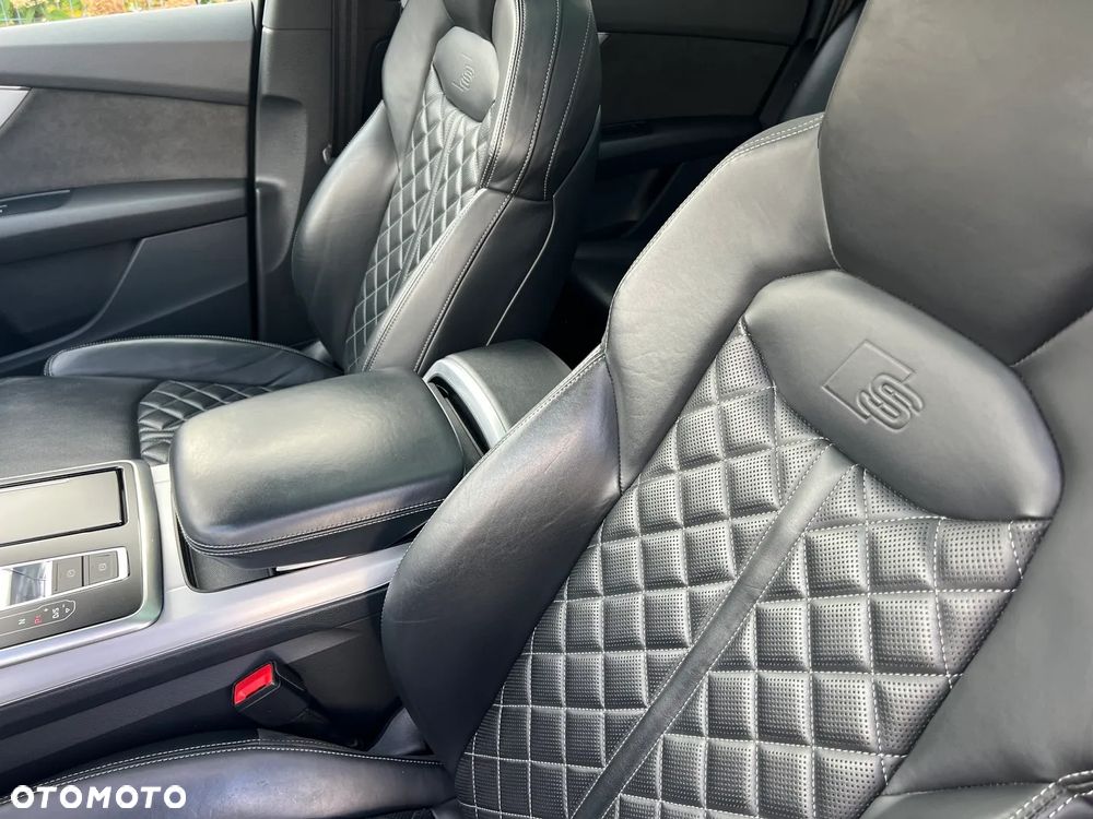 Audi Q7 - 20