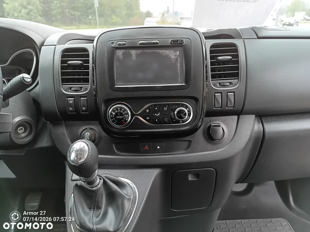 Opel Vivaro - 12