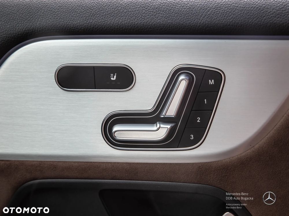 Mercedes-Benz GLA 250 e PHEV AMG Line 8G-DCT - 9