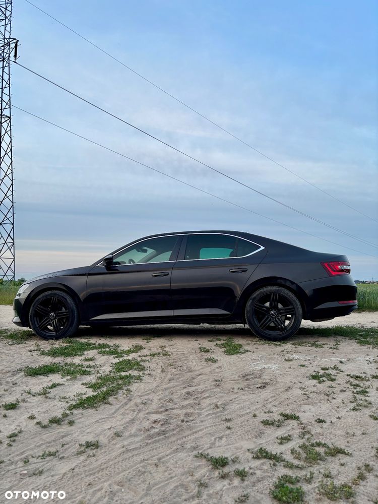 Skoda Superb 2.0 TDI 4x4 Ambition DSG - 5