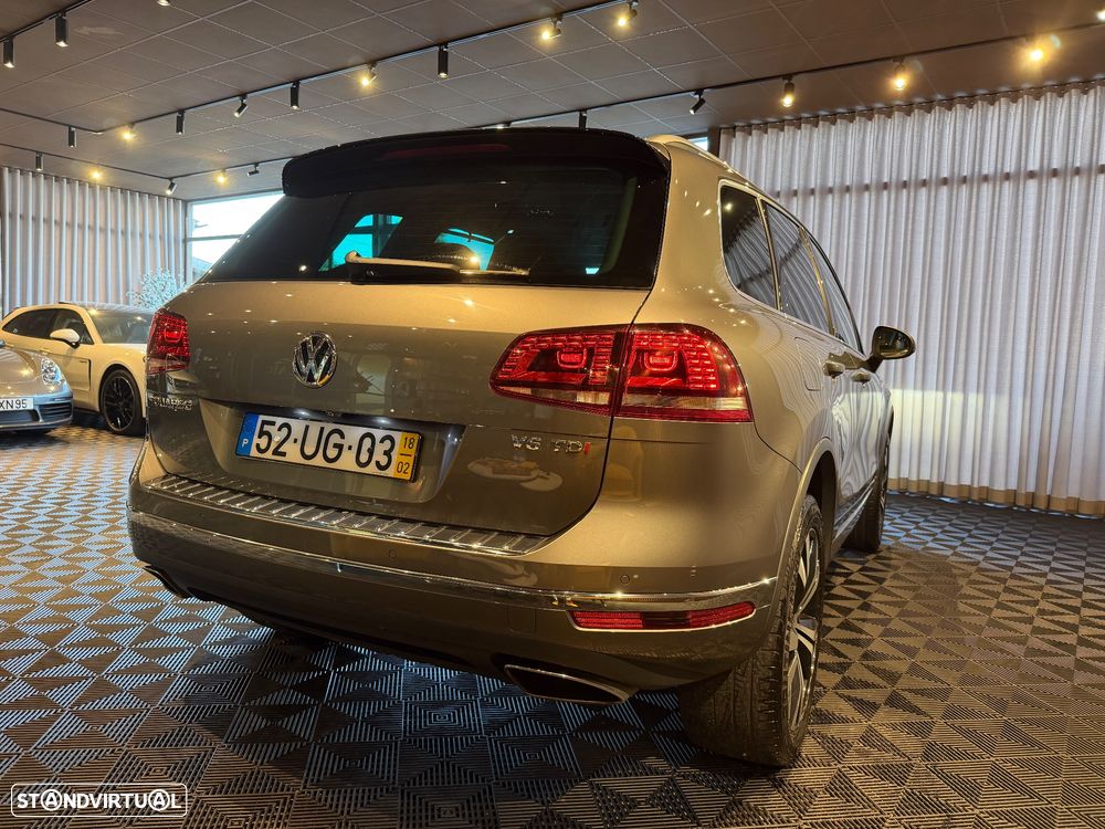VW Touareg 3.0 TDI V6 Executive Edition - 7